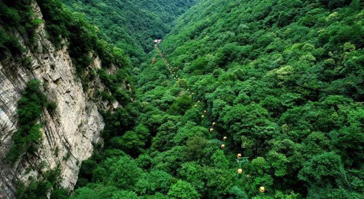 张居正厉行节约，削减宫廷、朝廷开支，为何把皇帝和同僚都一起得罪了呢？游戏画面